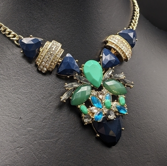 EGYPTIAN Revival Style Blue, Green, And Rhinestone Gold Toned Statement Chain - Picture 5 of 8